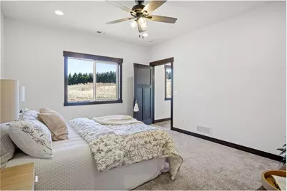 3357 Iris Drive, Eau Claire, WI 54703 - Photo 12