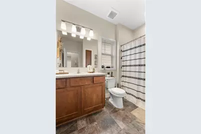 7387 Degrio Way, Inver Grove Heights, MN 55076 - Photo 32