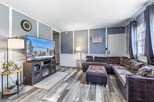 728 2nd St, Altoona, WI 54720 - Photo 6