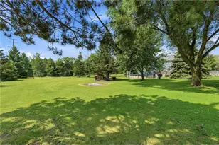 591 Spurline Cir, Hudson, WI 54016 - Photo 24
