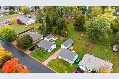 709 Saint Croix Street, Hudson, WI 54016 - Photo 32