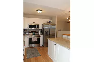 875 161st St, Hammond Township, WI 54015 - Photo 10