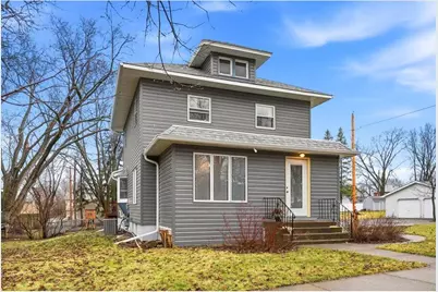 1060 Franklin Street, Baldwin, WI 54002 - Photo 2