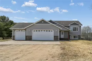 891 170th Ave, New Richmond, WI 54017 - Photo 2
