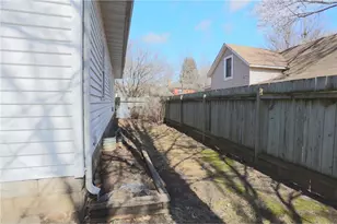 522 E Walnut St, River Falls, WI 54022 - Photo 8