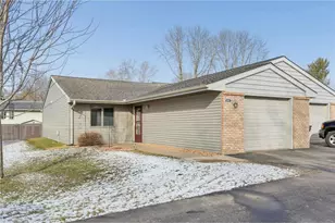 831 Cedar Ct, New Richmond, WI 54017 - Photo 2