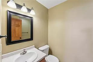 915 Lucille Ct, River Falls, WI 54022 - Photo 20