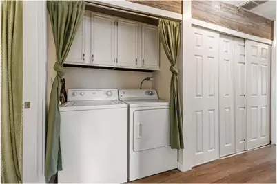 4874 Grenwich Trail, Oakdale, MN 55128 - Photo 20