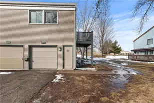 4874 Grenwich Trail, Saint Paul, MN 55128 - Photo 4