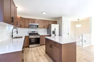 419 Schachtner St, Somerset, WI 54025 - Photo 8