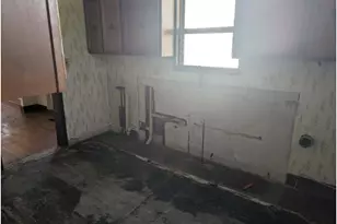 343 N 3rd St, New Richmond, WI 54017 - Photo 8