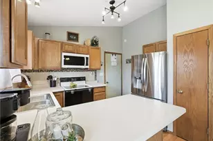 519 Sycamore Dr, New Richmond, WI 54017 - Photo 12