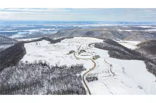 W1660 Maplewood Ln, Alma, WI 54610 - Photo 6