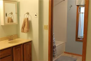 N8785 1020th St, River Falls Township, WI 54022 - Photo 16