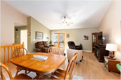 634 Jefferson Street, River Falls, WI 54022 - Photo 4