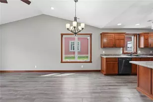 1707 Squirrel Way, New Richmond, WI 54017 - Photo 6