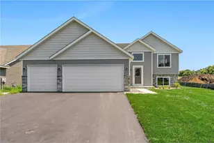 2017 Aster Ln, Mankato, MN 56001 - Photo 1