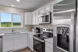 2017 Aster Ln, Mankato, MN 56001 - Photo 14