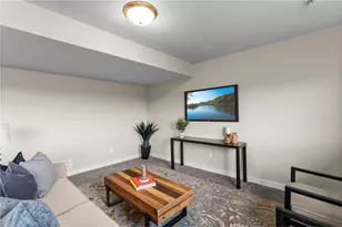 2017 Aster Ln, Mankato, MN 56001 - Photo 36