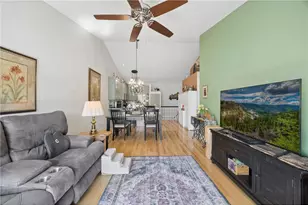 678 86th Ln, Minneapolis, MN 55433 - Photo 4