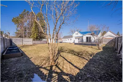 121 W Oak Street, Stanley,  54768 - Photo 40