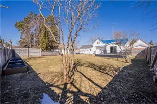 121 W Oak St, Stanley,  54768 - Photo 40