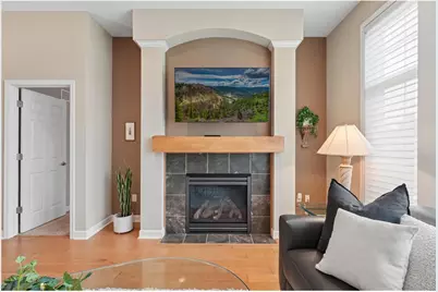 356 Andrews Bay, Hudson, WI 54016 - Photo 4