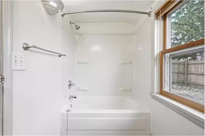 735 N Montana Avenue, New Richmond, WI 54017 - Photo 14