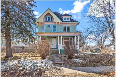 930 3rd Avenue, Eau Claire, WI 54703 - Photo 1