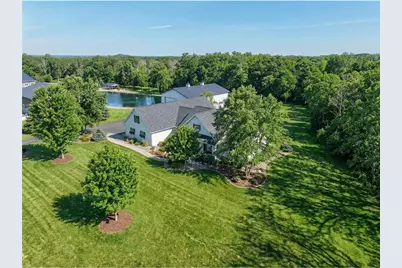 877 Yellowstone Trail, Hudson, WI 54016 - Photo 6