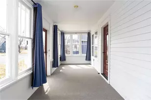 109 S Dallas St, River Falls, WI 54022 - Photo 8