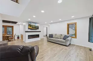 W10446 880th Ave, River Falls Township, WI 54022 - Photo 8