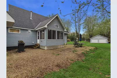 W10446 880th Avenue, River Falls Township, WI 54022 - Photo 28