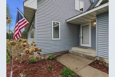 W10446 880th Avenue, River Falls Township, WI 54022 - Photo 4