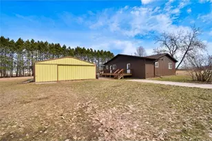 28257 French Rd, Oakland, WI 54830 - Photo 4