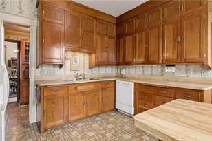 209 Orange St, Hudson, WI 54016 - Photo 24