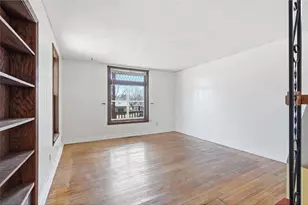 300 N 2nd St, River Falls, WI 54022 - Photo 12