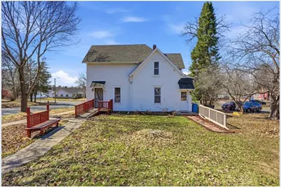 300 N 2nd Street, River Falls, WI 54022 - Photo 20