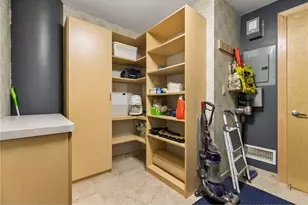 1120 S 2nd St, Minneapolis, MN 55415 - Photo 30