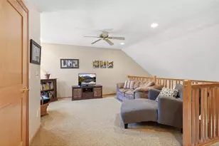 1362 Riverside Dr, River Falls, WI 54022 - Photo 36
