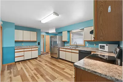 706 Summit Street, Osceola, WI 54020 - Photo 10