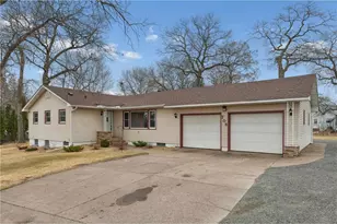 706 Summit St, Osceola, WI 54020 - Photo 4