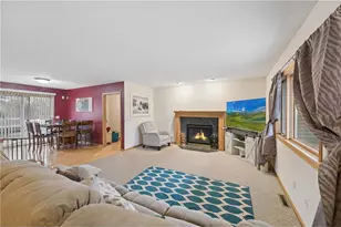 1528 Shorehaven Ct, Menomonie, WI 54751 - Photo 6