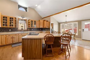 S2901 Semling Ln, Fountain City, WI 54629 - Photo 6