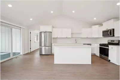 601 S Division Street, Warren Township, WI 54023 - Photo 8