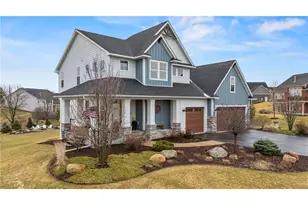 710 Crest Curve, Hudson, WI 54016 - Photo 4