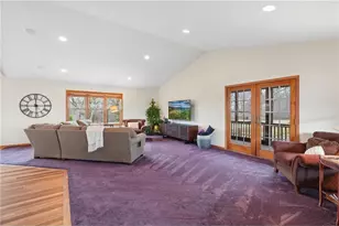 143 Heritage Trail, Houlton, WI 54082 - Photo 12