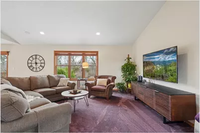 143 Heritage Trail, Houlton, WI 54082 - Photo 10