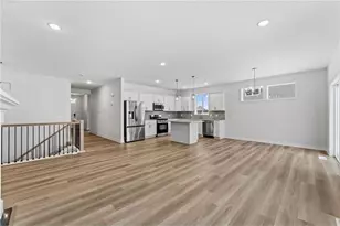 1251 Trail Way, New Richmond, WI 54017 - Photo 10