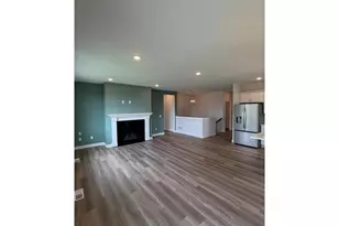 1251 Trail Way, New Richmond, WI 54017 - Photo 8